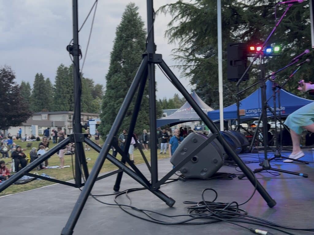Gospel Winner Amy Van Bergen Performs