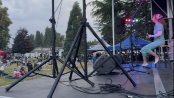 Gospel Winner Amy Van Bergen Performs